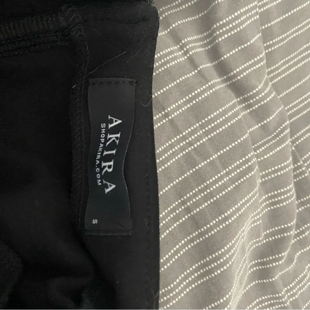 Chic Black Trousers with White Accents - Picture 4 of 5